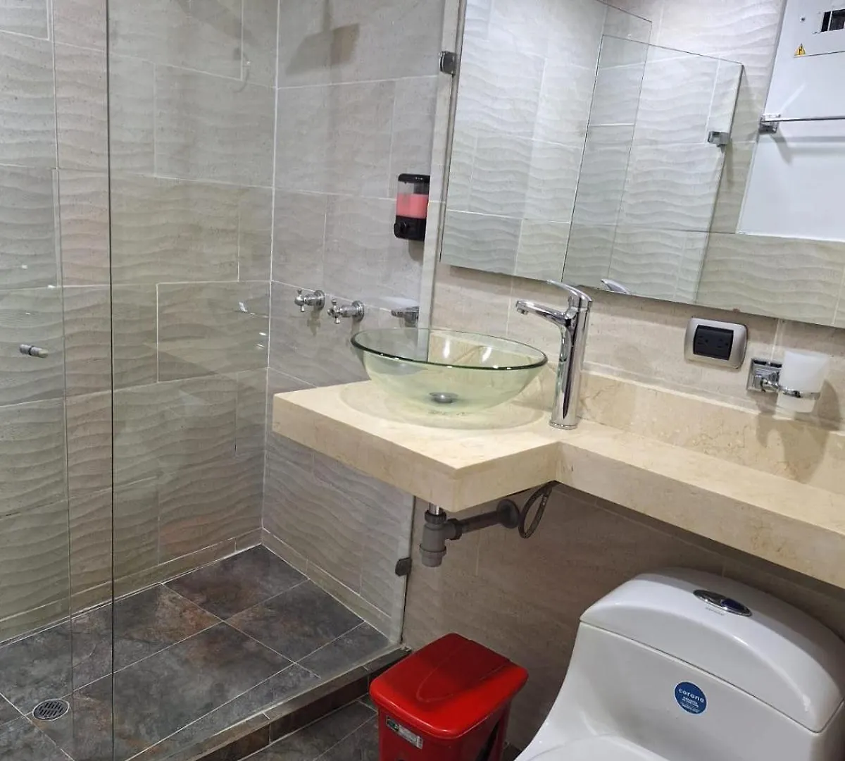 Hotel Suramericana ميديلين
