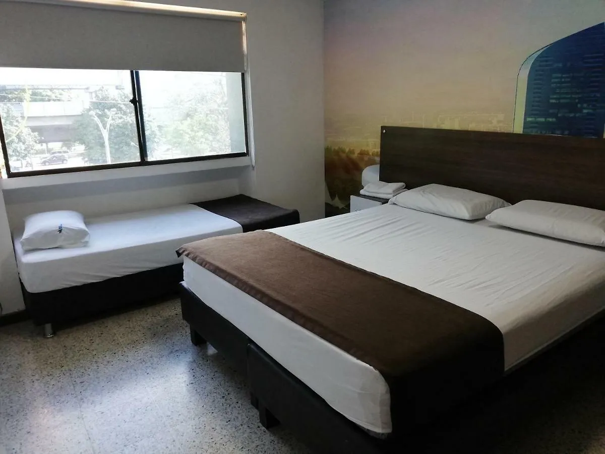 ****  Hotel Suramericana Medellin Colombia